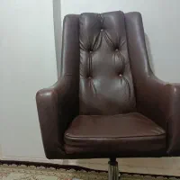 صندلی کاملا سالم