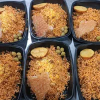 تهیه غذا شرکتی پرسنلی کترینگ و آشپزخانه صنعتی|خدمات پذیرایی، مراسم|تهران, استخر|دیوار