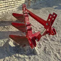 تراکتور دیکس گاوهن کلوخکوب