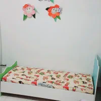 تخت و کمد بچه