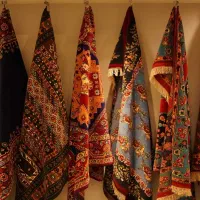 به یک کارگر ساده جهت حمل فرش درقالیشویی نیازمندیم