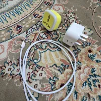 شارژر اصلی آیفون به همراه محافظ و کابل شارژر