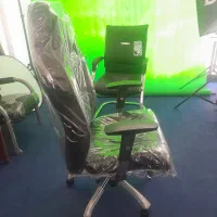 صندلی راحتی حرفه ای|دفتر کار|قیروکارزین, |دیوار