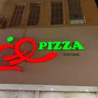 ساندویچ زن با سابقه پیتزا سورن