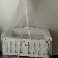 گهواره نو|تخت و سرویس خواب|شاهینشهر, مسکن مهر|دیوار