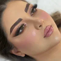 میکاپ 800 ، شینیون 500 ، رنگ مو از 900