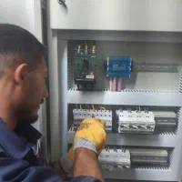 برقکار سیم کش تابلو برق ups