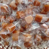 شاطه حلوایی سوغات شهر تویسرکان|خوردنی و آشامیدنی|اصفهان, باغ زرشک|دیوار