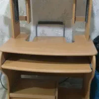 میز‌  کامپیوتر