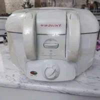 یک عدد سرخ کن تمیز و سالم به فروش می‌رسد