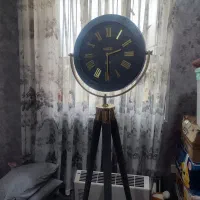 ساعت ایستاده