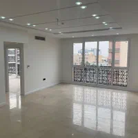 ۹۲ متر _ نور از ۲ جهت_ فرعی دنج