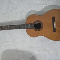 گیتار یاماها c40