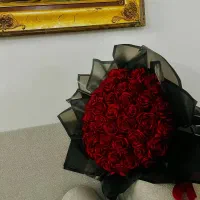 دسته گل رز روبانی با‌بهترین کیفیت‌وتخفیف روز‌ دختر