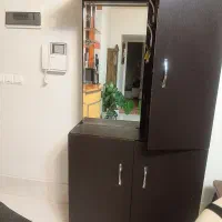 ساعت ایستاده و جاکفشی