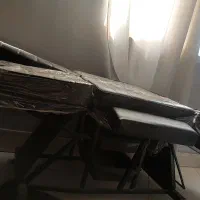 تخت ارایشگری یا ماساژ