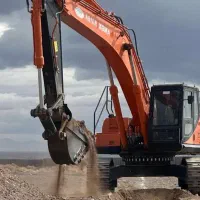 اجاره بیل مکانیکی ۲۲۰ زنجیری