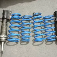 کمک و فنر ریس