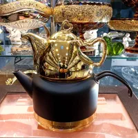 کتری و قوری|قوری، کتری، قهوه‌ساز دستی|بروجرد, |دیوار