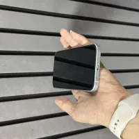 iPhone 13 Normal|موبایل|اصفهان, نقش جهان|دیوار