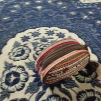 یک کیف بر از کیمدی و پاستور