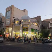 اجاره مغازه ۱۲۰ متری قلب تجاری نبرد