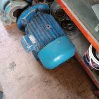 دینام 900 دور 10و7.5و 2اسب|ماشین‌آلات صنعتی|تهران, شهرک آسمان|دیوار
