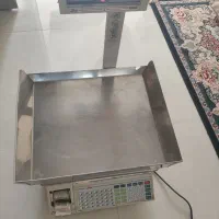 ترازو هفتاد کیلویی|فروشگاه و مغازه|بومهن, |دیوار