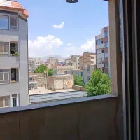 ۶۰ متر آپارتمان طبقه سوم تک خواب گلشهر نزدیک مترو