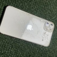 iPhone 11|موبایل|رباط‌کریم, رباط‌کریم|دیوار