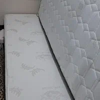 تشک فوق طبی یونیک و باکس رویال ۹۰×۲۰۰(تک نفره)|تخت و سرویس خواب|تهران, شهرک آپادانا|دیوار