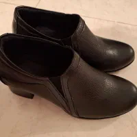 کفش چرم زنانه سایز ۳۸
