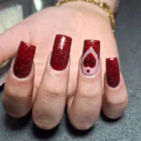 انجام تمامی خدمات ناخن