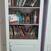 کمد و کتابخانه