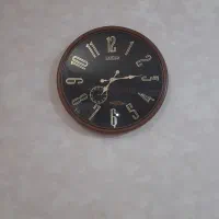 ساعت دیواری