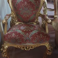 تعمیر انواع مبلمان سلطنتی