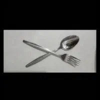 چاقو چنگال و قاشق چنگال