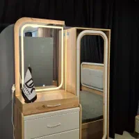 سرویس خواب /تخت و دراور آینه چرخشی/ آماده تحویل|تخت و سرویس خواب|مشهد, سناباد|دیوار