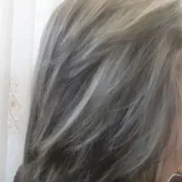 ارائه خدمات زیبایی بند وابرو وکس کوتاهی رنگ ومش