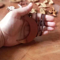 گردنبند چوبی