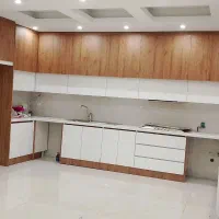 به یک همکار نیازمندیم