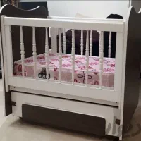 تخت کنار مادر گهواره دار با تشک