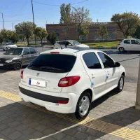 207پانا ارتقا صندلی چرم