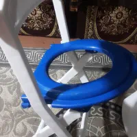 توالت فرنگی بزرگسال سالم