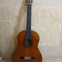 گیتار کاملا تمیز و نو یاماها C40