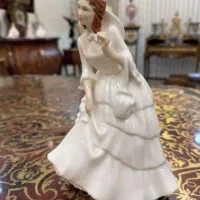 مجسمه انتیک انگلیسی با
