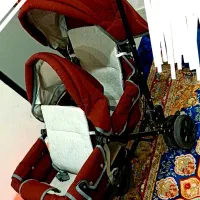 کالسکه دوقلو