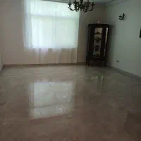 یک واحد ۱۱۰متر برای مزون
