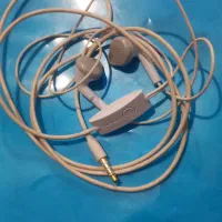 دو عدد هندزفری نو|لوازم جانبی موبایل و تبلت|شاهین‌شهر, حاجی آباد|دیوار