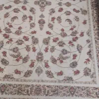 دوعدد فرش ۶متری. و۳متری